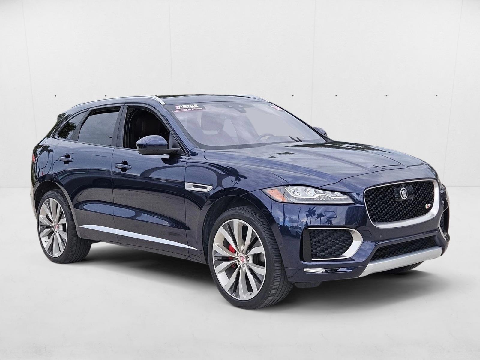 2018 Jaguar F-PACE S photo 3