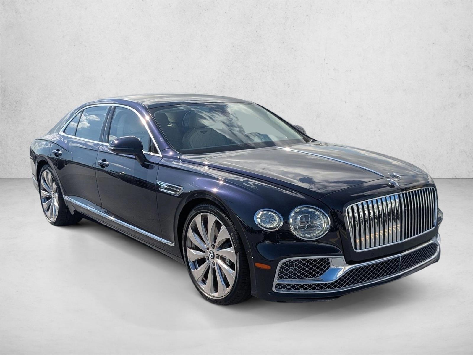 2021 Bentley Flying Spur V8 photo 2