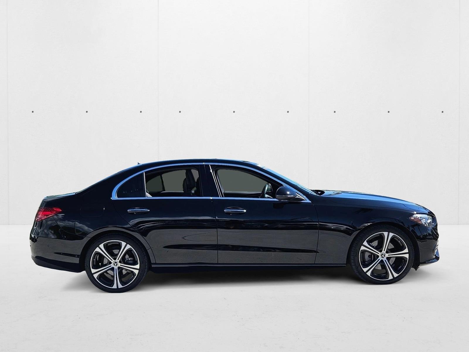2025 Mercedes Benz C 300 Sedan photo 4