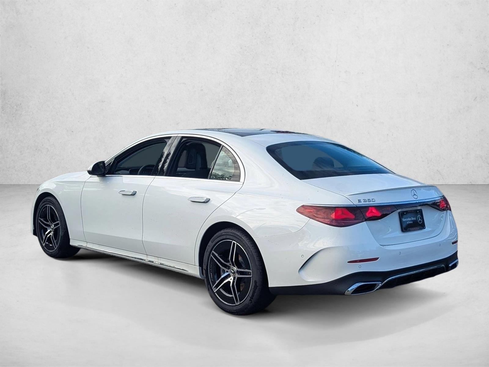 2026 Mercedes-Benz E-Class E350 - Photo 8