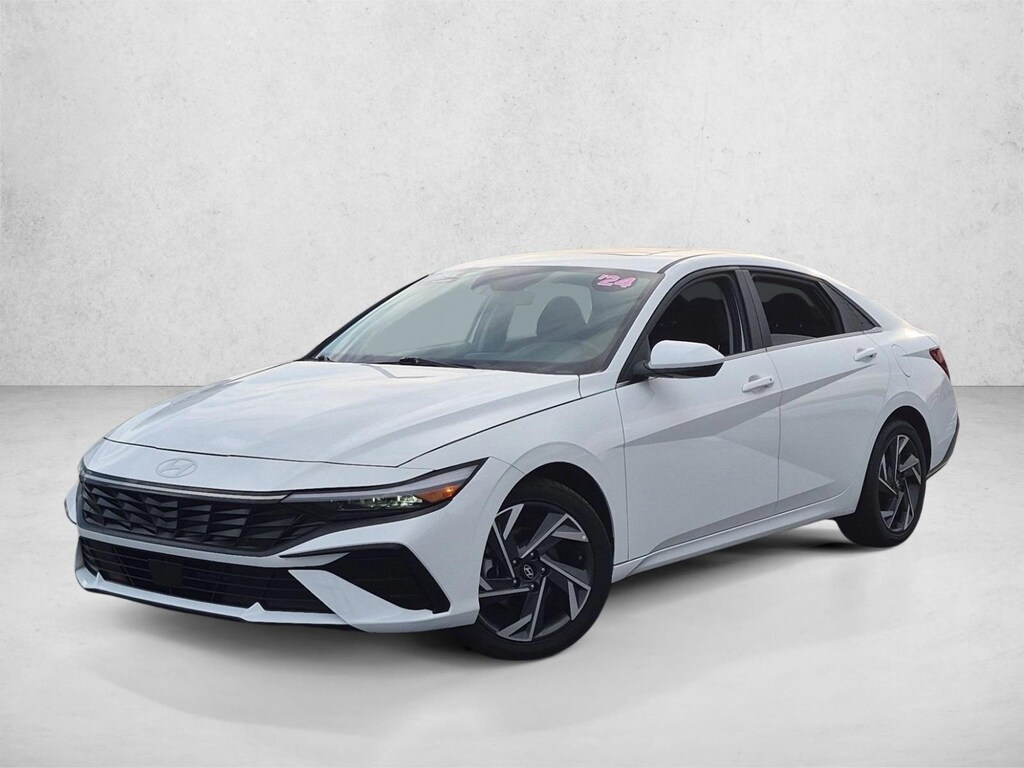 Used 2024 Hyundai Elantra SEL Sedan