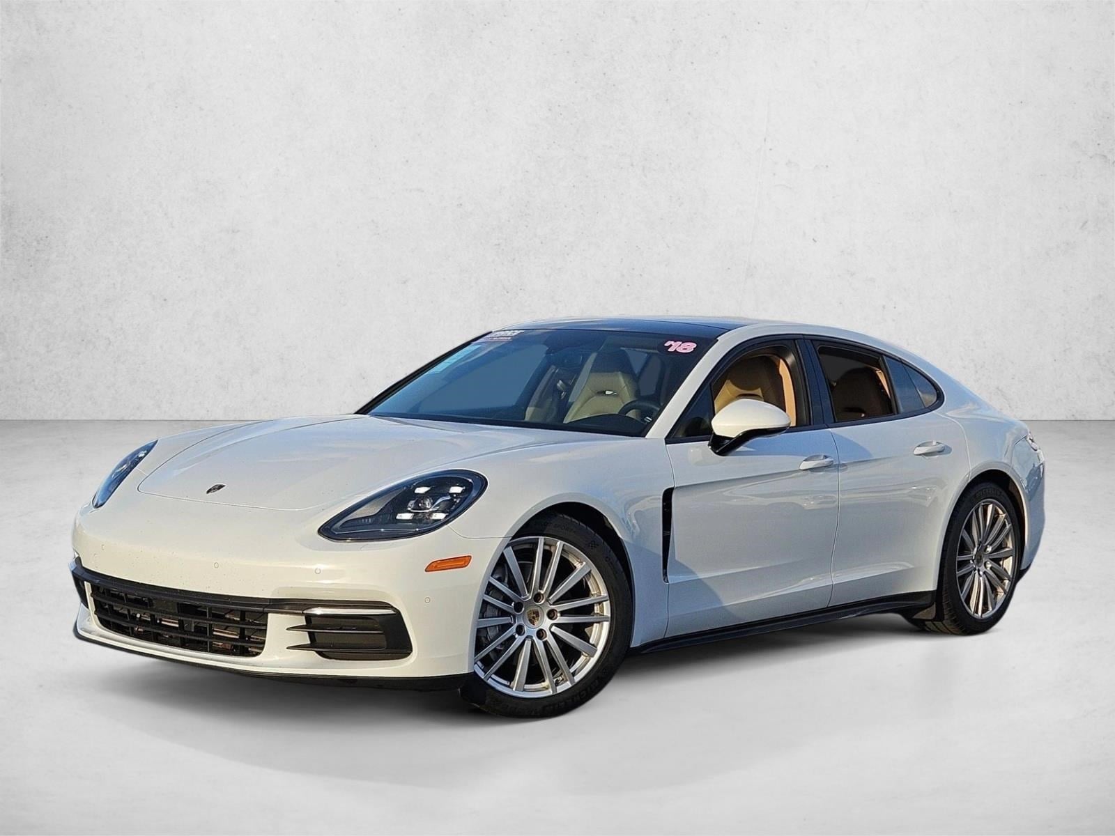 2018 Porsche Panamera 4