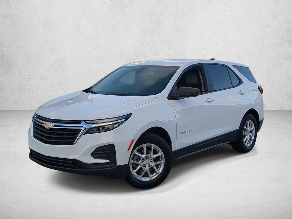 Used 2024 Chevrolet Equinox LS w/1LS SUV