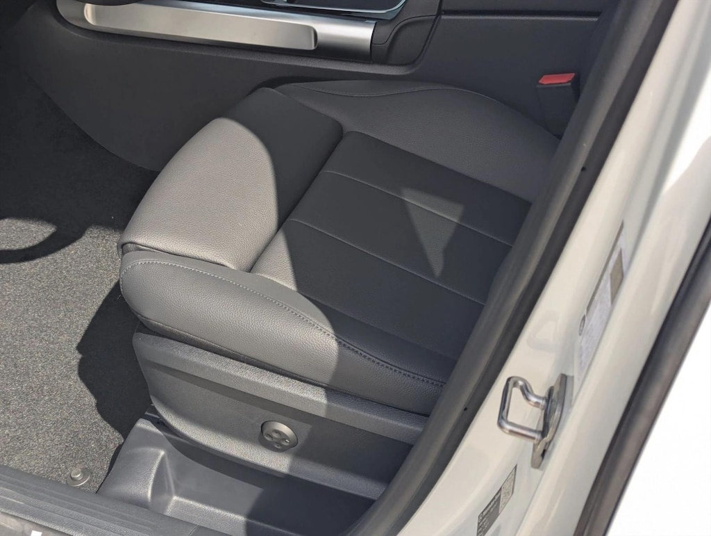 Used 2026 Mercedes-Benz GLB GLB 250 SUV SUV