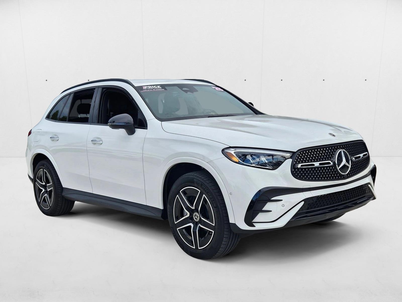 2025 Mercedes Benz GLC 4MATIC photo 3