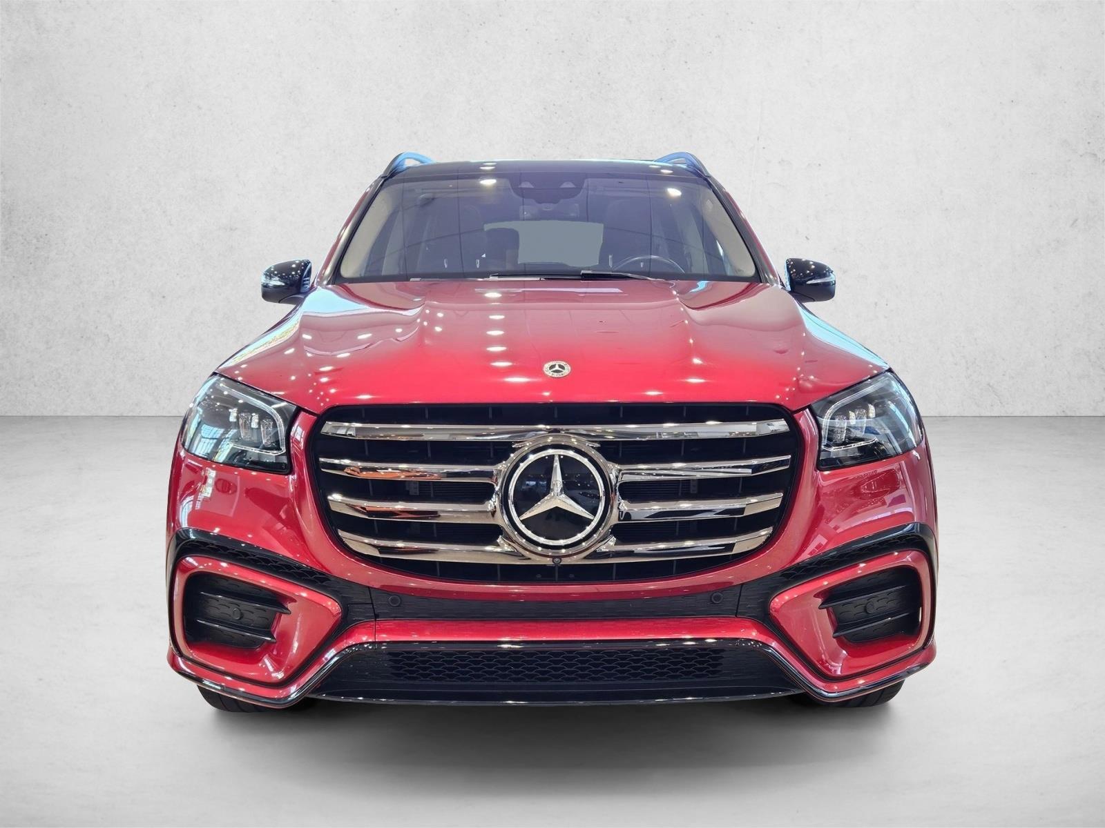 2024 Mercedes Benz GLS 4MATIC 580 photo 2