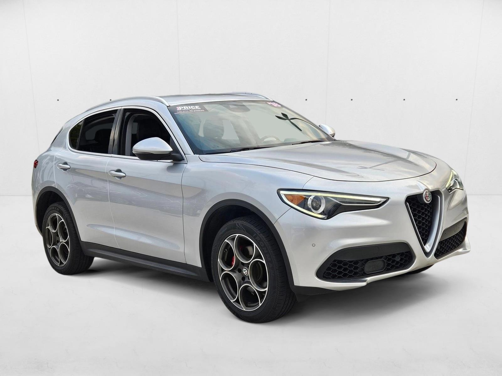 2018 Alfa Romeo Stelvio Ti photo 3