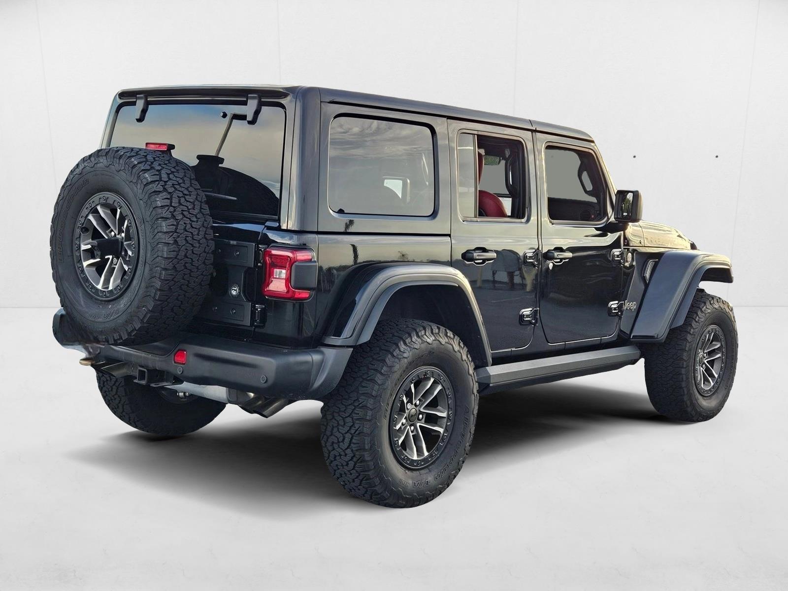 2024 Jeep Wrangler Rubicon 392 photo 3