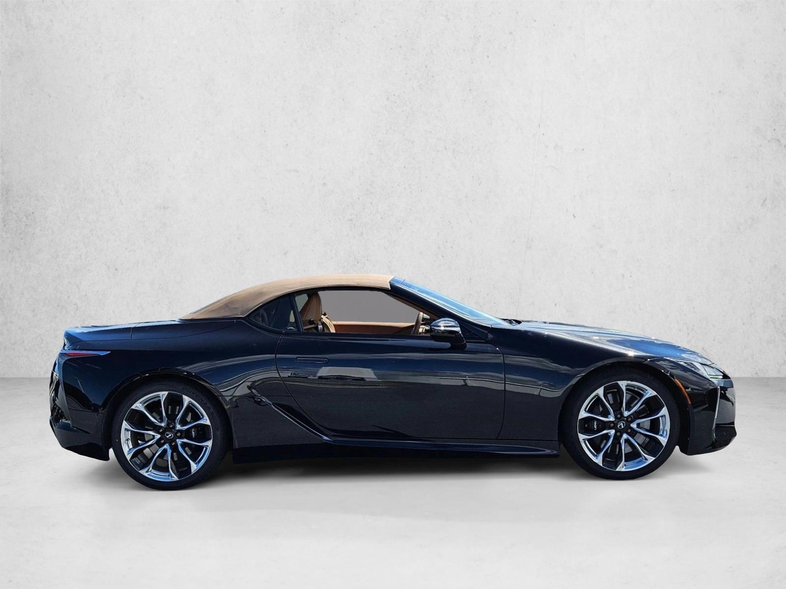 2021 Lexus LC photo 4