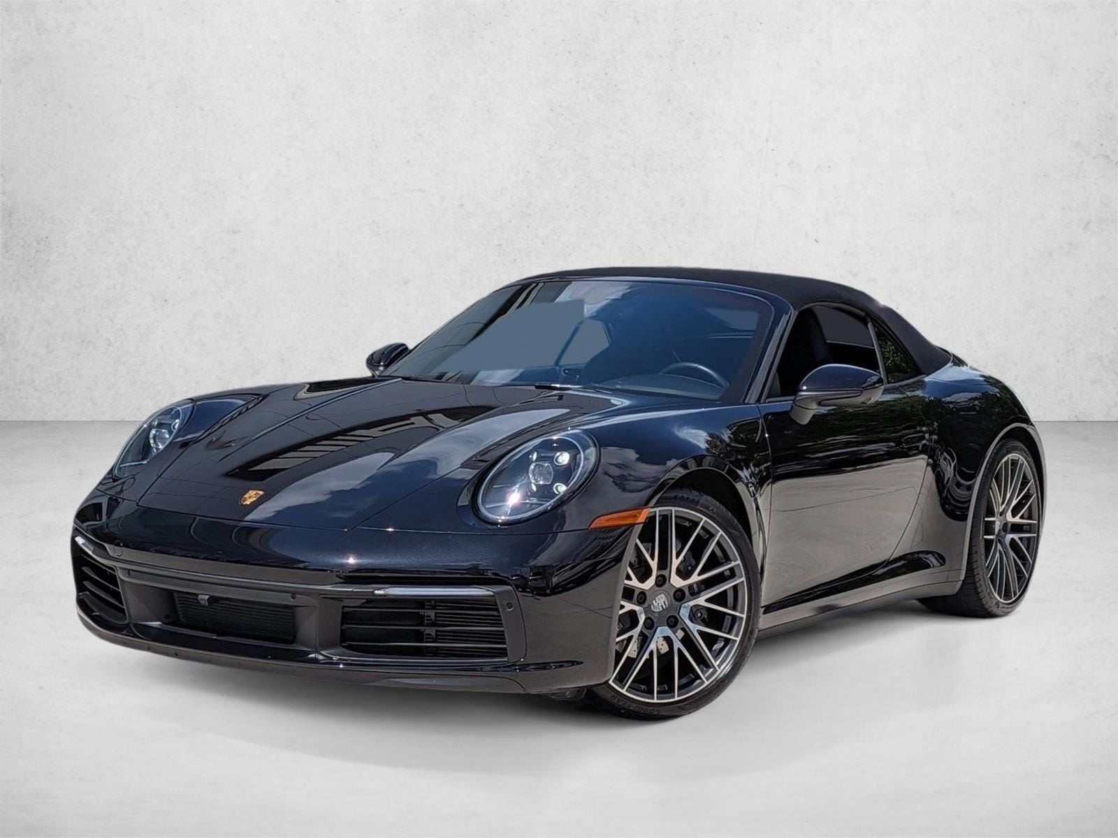 2022 Porsche 911 Carrera 4 Cabriolet's photo