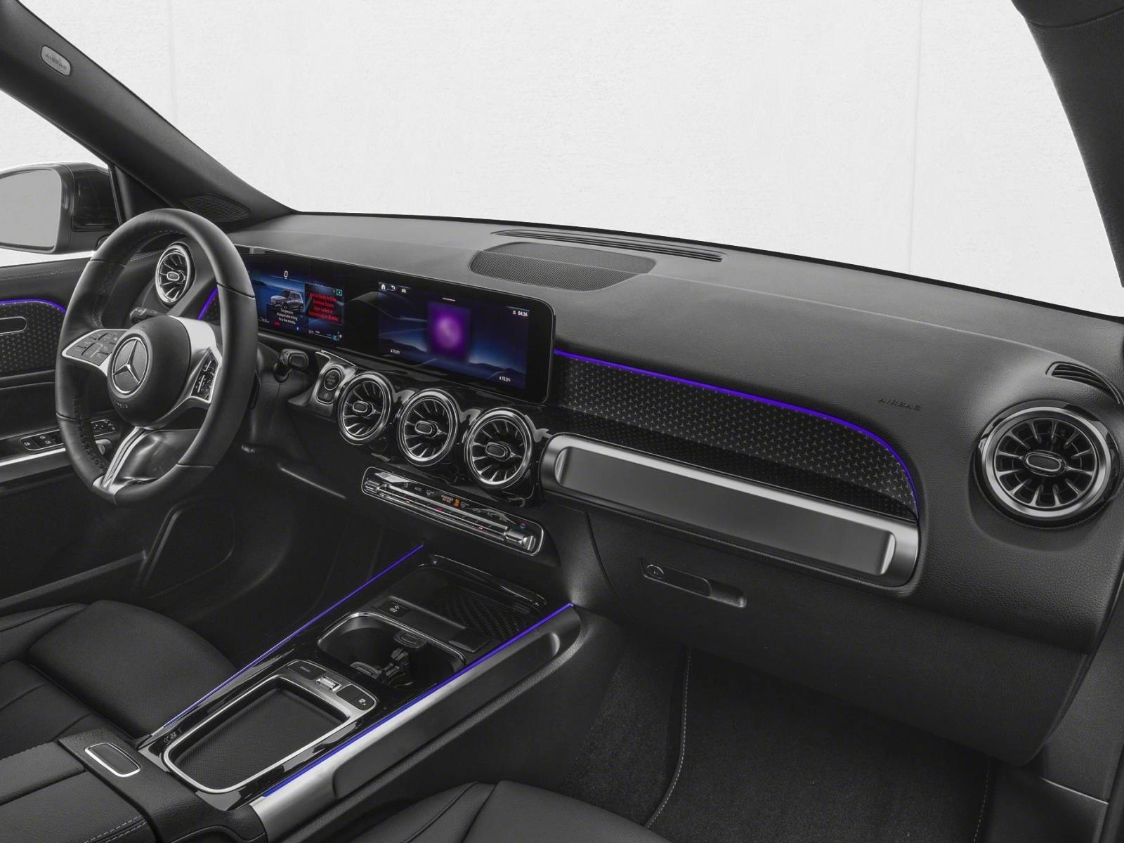 2025 Mercedes Benz GLB 250 photo 4