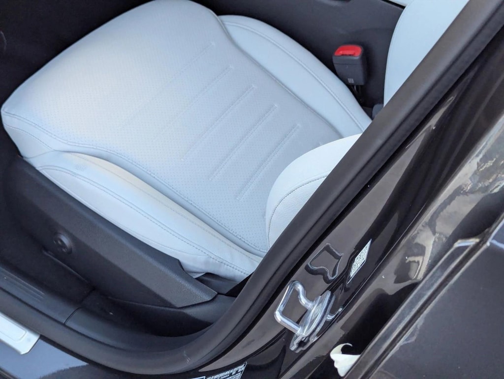 New 2026 Mercedes-Benz C-Class C 300 Sedan Sedan