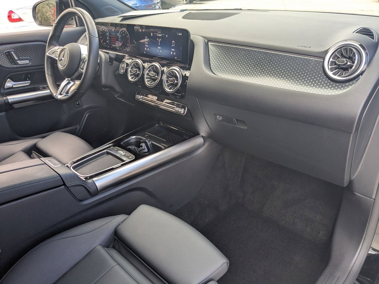 2025 Mercedes-Benz GLA GLA250 - Photo 21