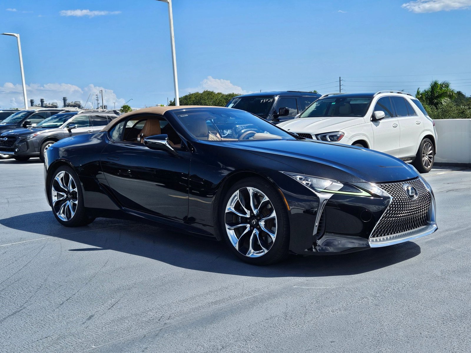 2021 Lexus LC photo 3