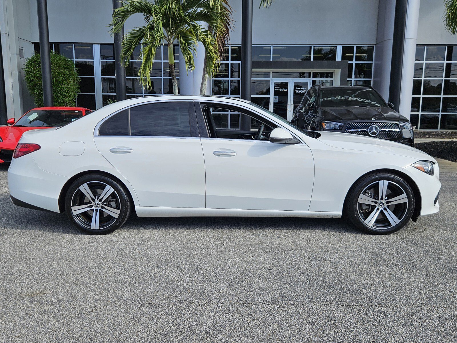 2022 Mercedes Benz C 300 Sedan photo 2