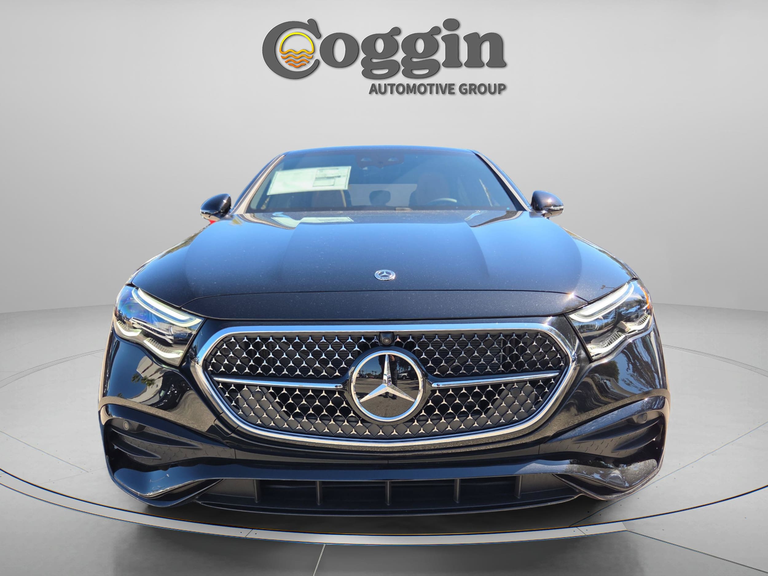 2026 Mercedes-Benz E-Class E450 - Photo 8