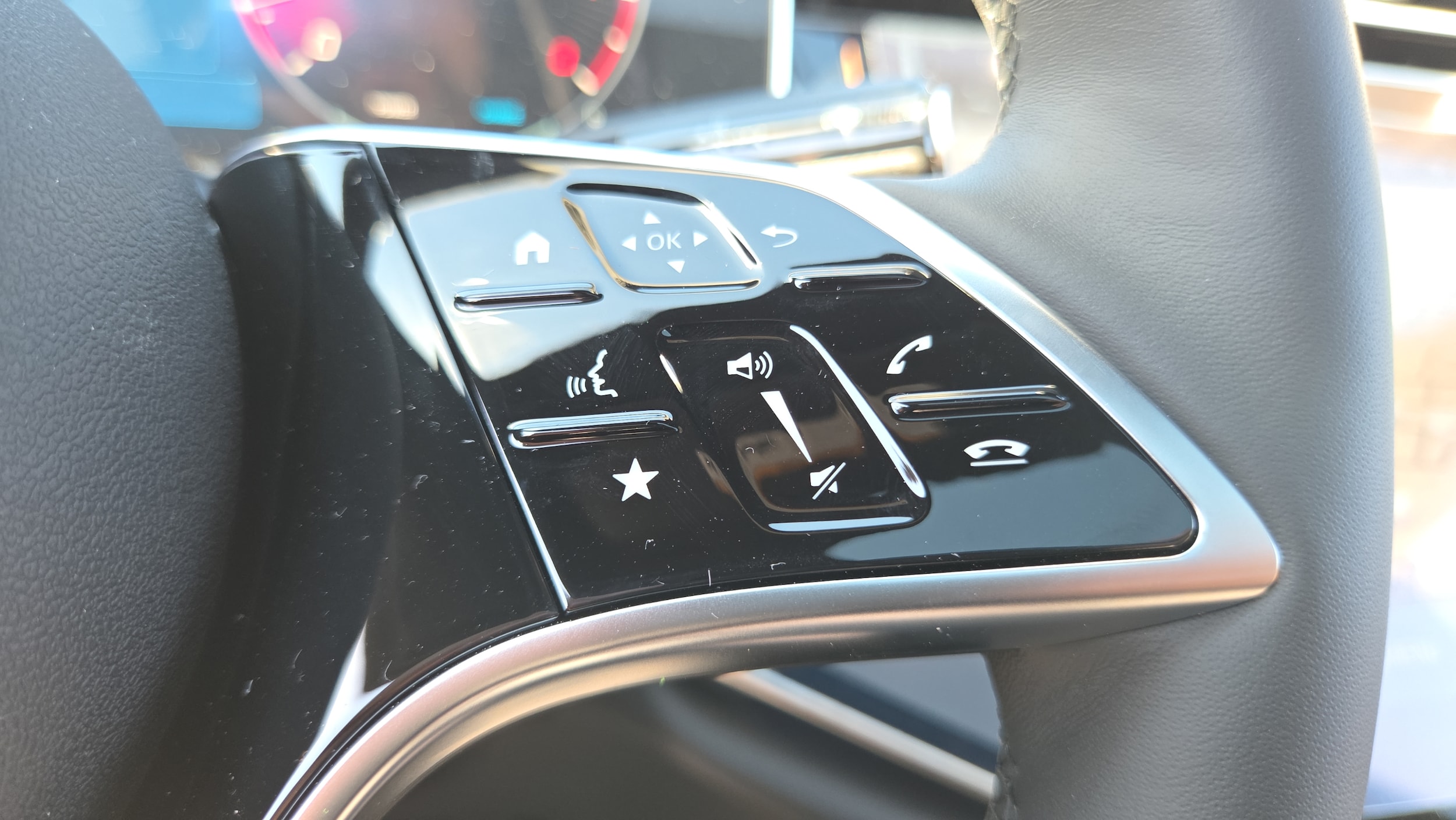 2026 Mercedes-Benz E-Class E450 - Photo 19