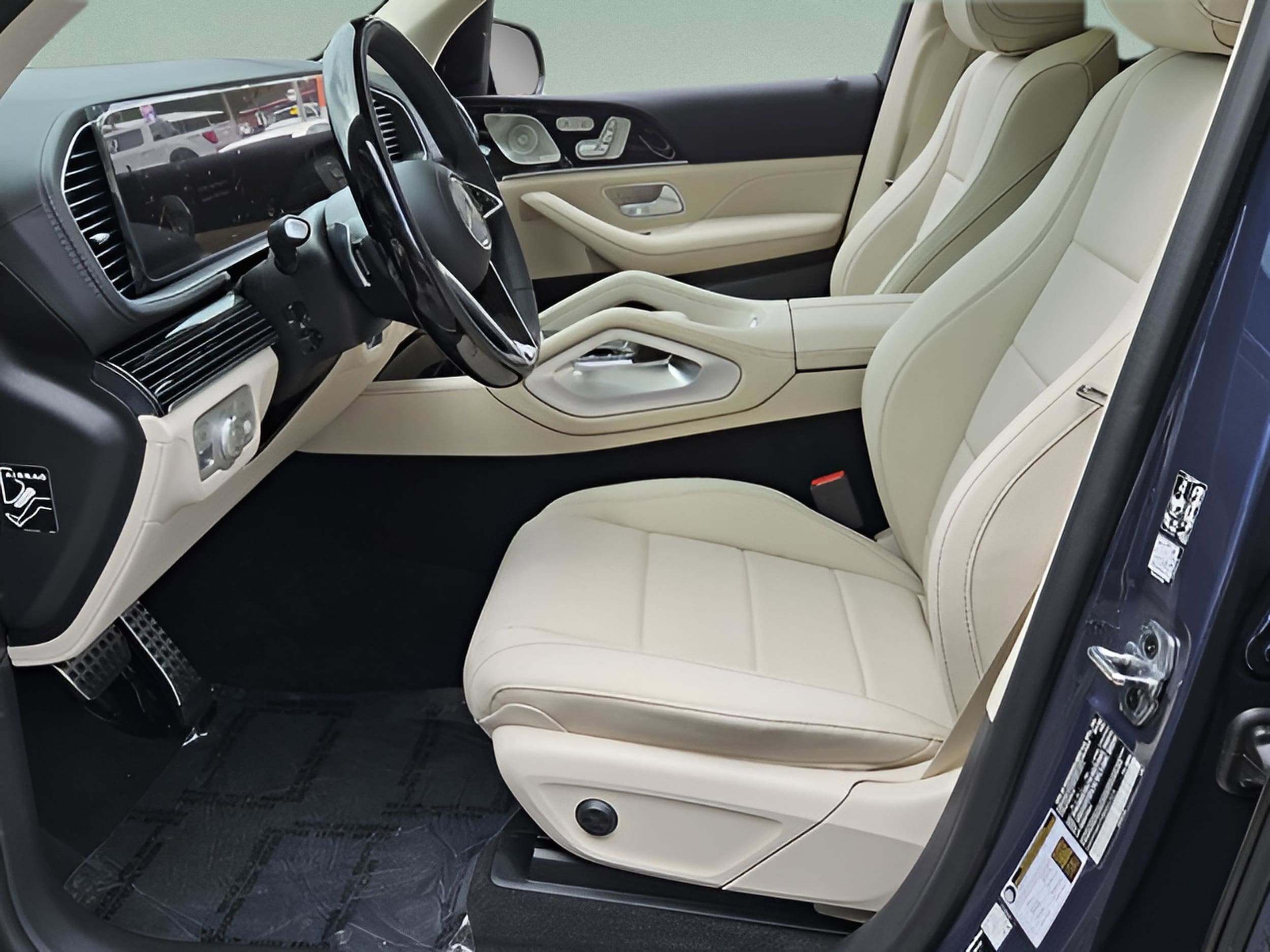 2026 Mercedes-Benz GLS Base - Photo 10