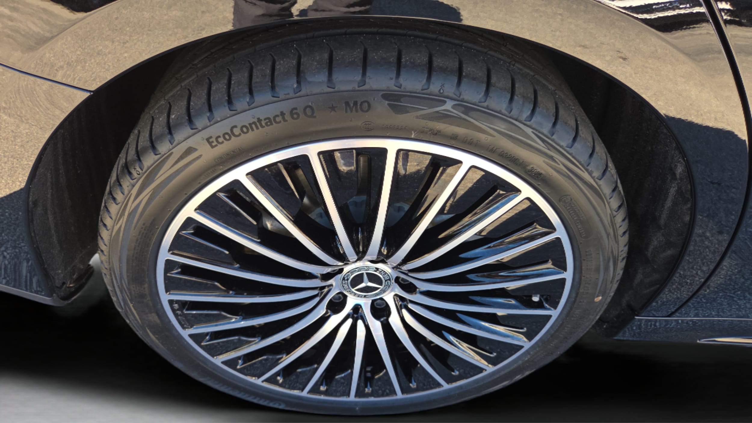 2026 Mercedes-Benz E-Class E450 - Photo 29
