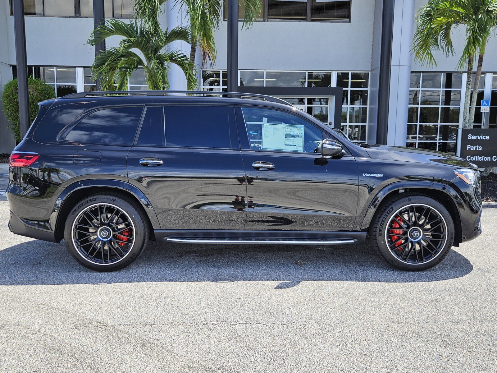 2026 Mercedes Benz GLS AMG 63 4MATIC photo 3