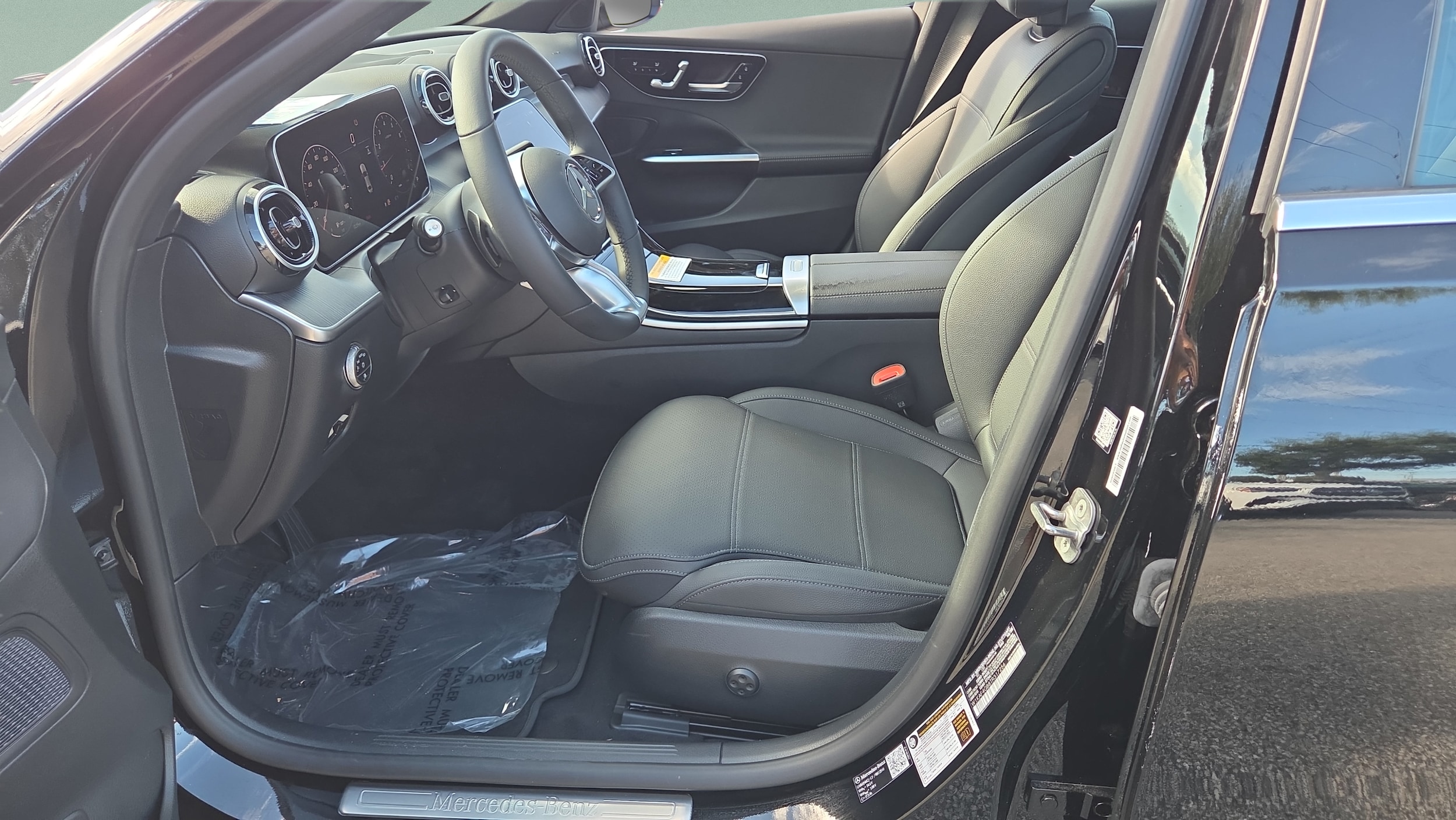 2026 Mercedes-Benz C-Class Sedan C 300 - Photo 10