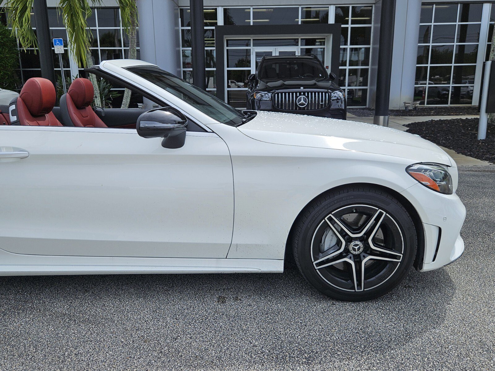 2023 Mercedes Benz C 300 photo 2
