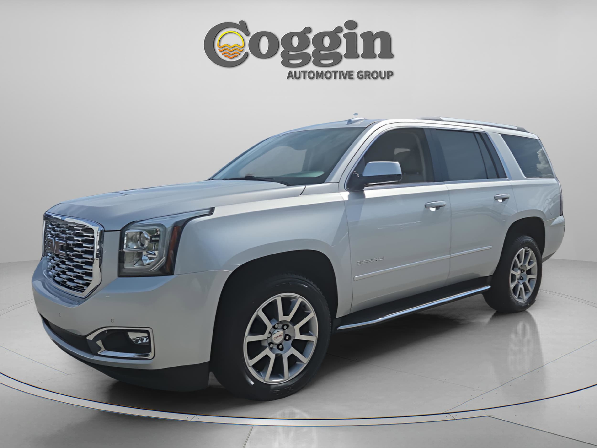 2020 GMC Yukon 4WD Denali's photo