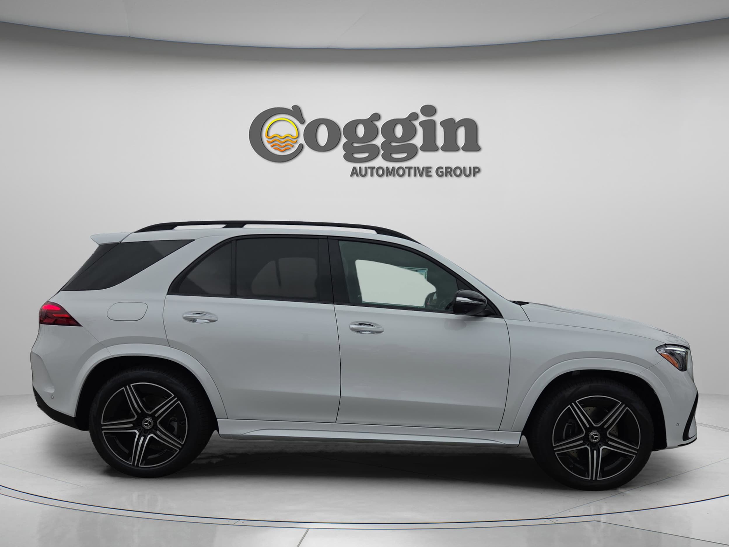 2026 Mercedes-Benz GLE GLE450 - Photo 6