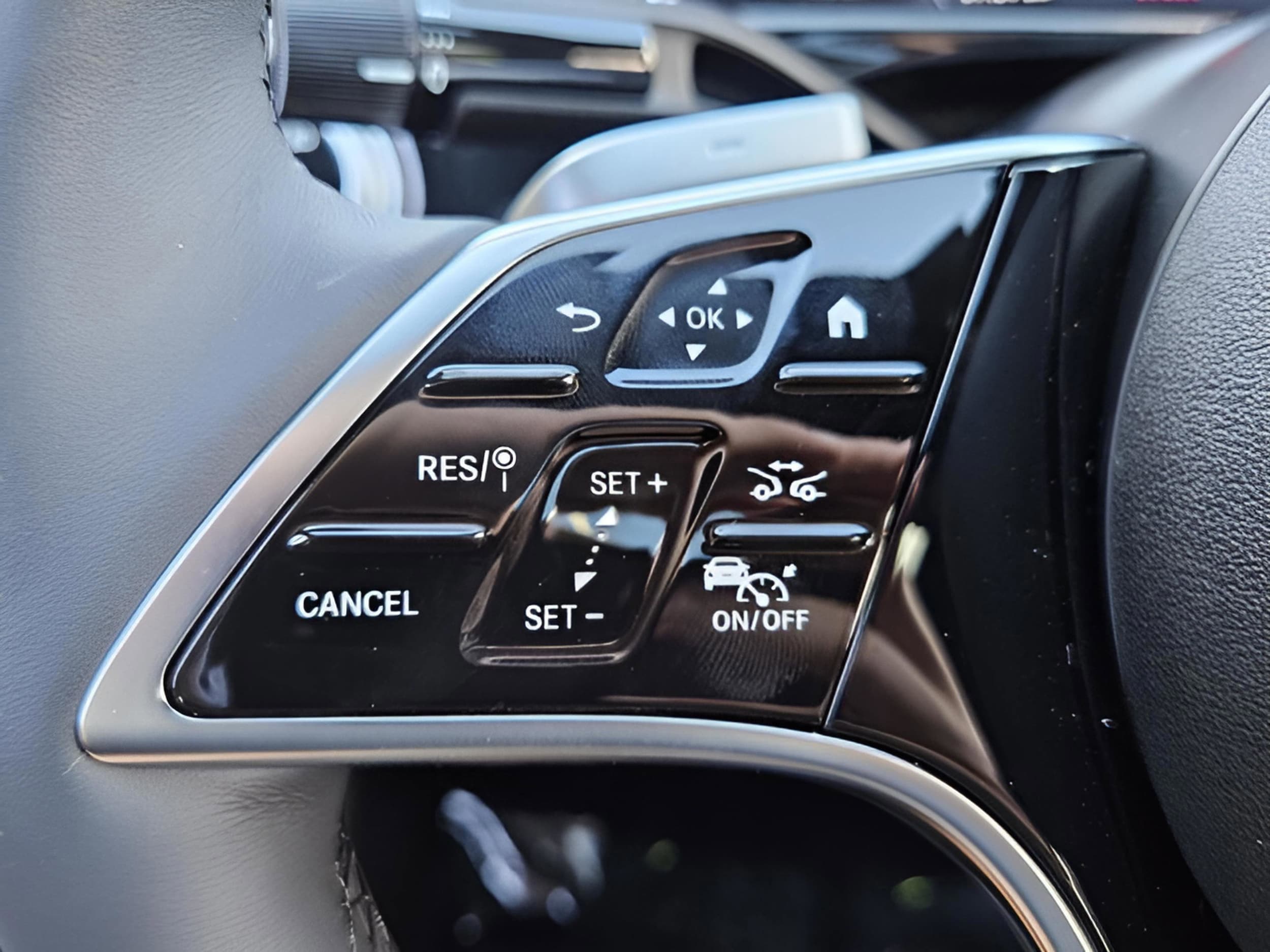 2026 Mercedes-Benz E-Class E350 - Photo 19