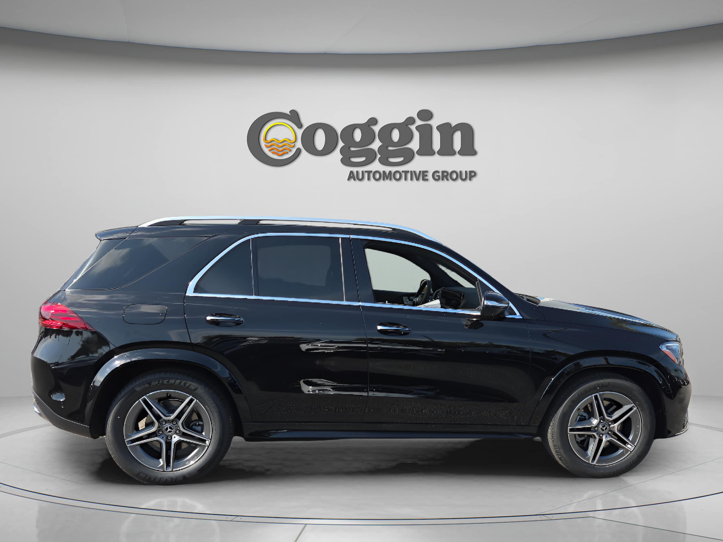 2026 Mercedes-Benz GLE GLE450 - Photo 6