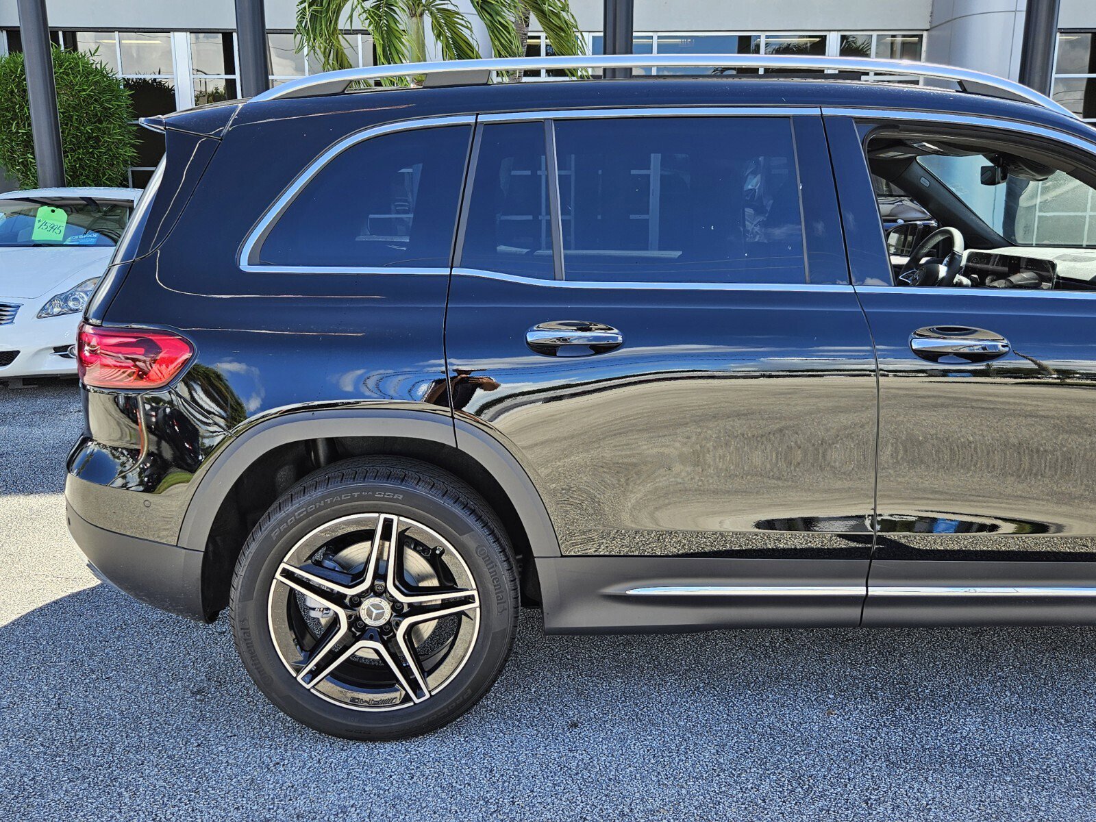 2026 Mercedes Benz GLB 250 photo 4