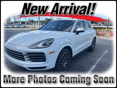 2019 Porsche Cayenne Base's photo