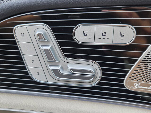 2026 Mercedes-Benz GLS Base - Photo 42