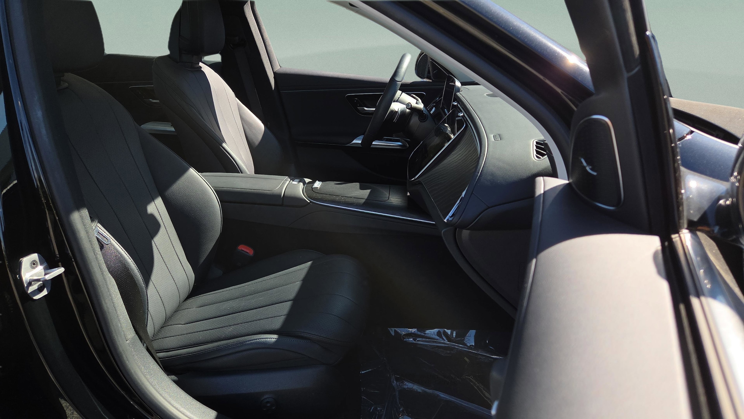 2024 Mercedes-Benz E-Class E350 - Photo 15