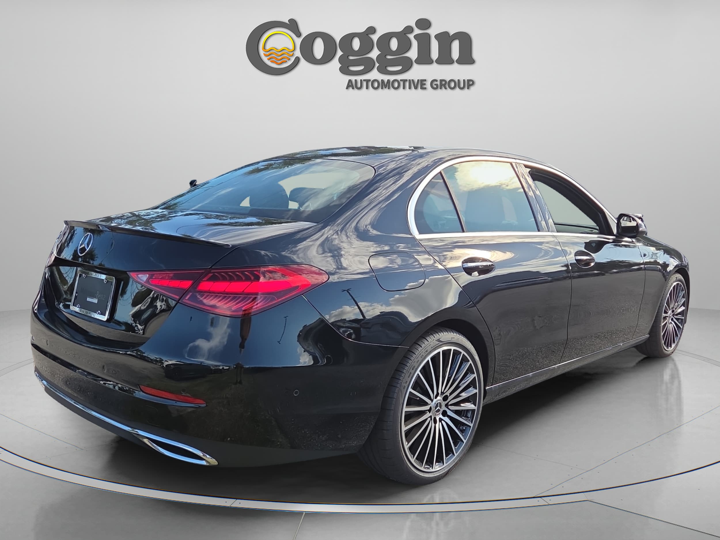 2026 Mercedes-Benz C-Class Sedan C 300 - Photo 6