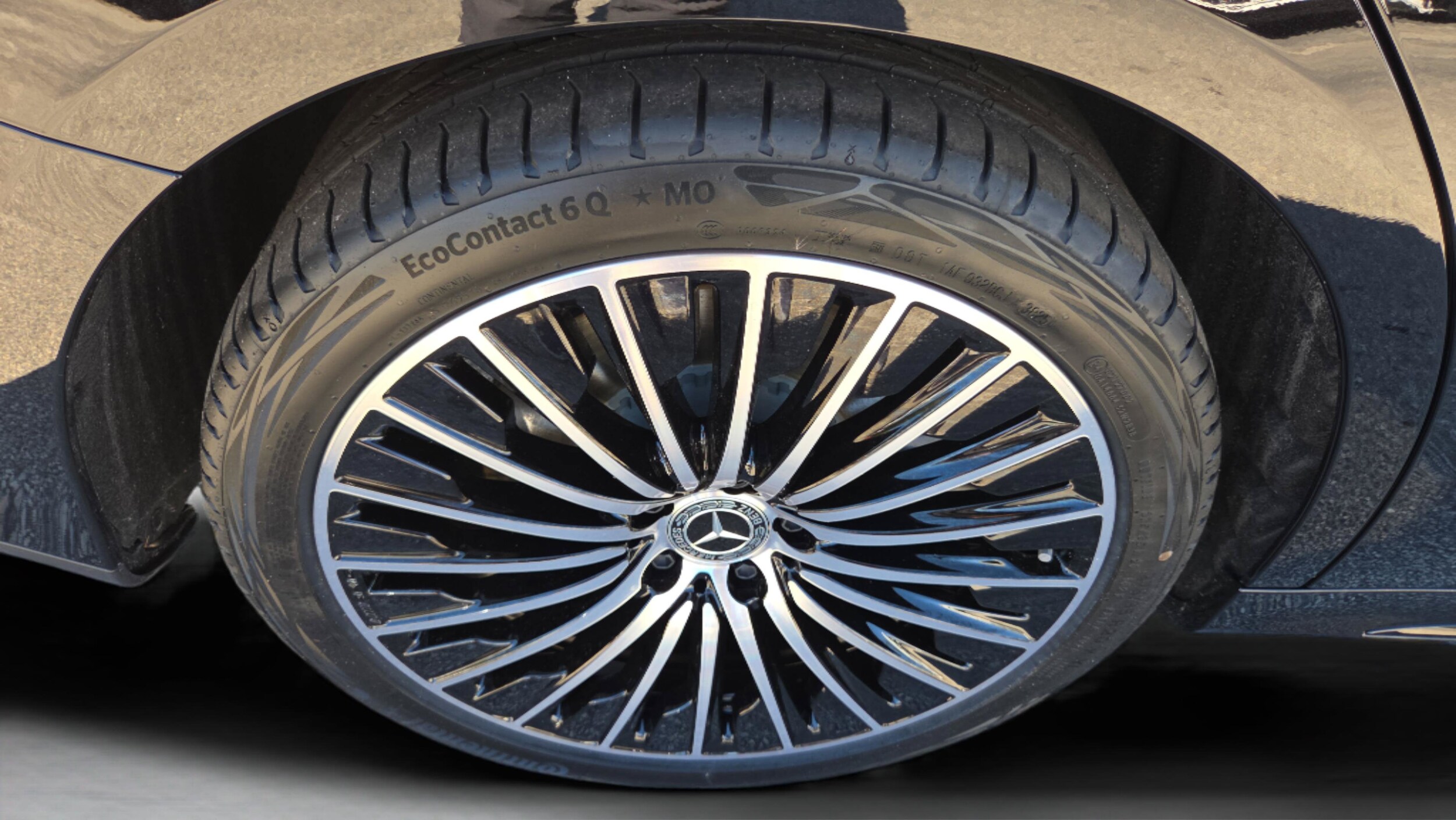 2026 Mercedes-Benz E-Class E450 - Photo 30