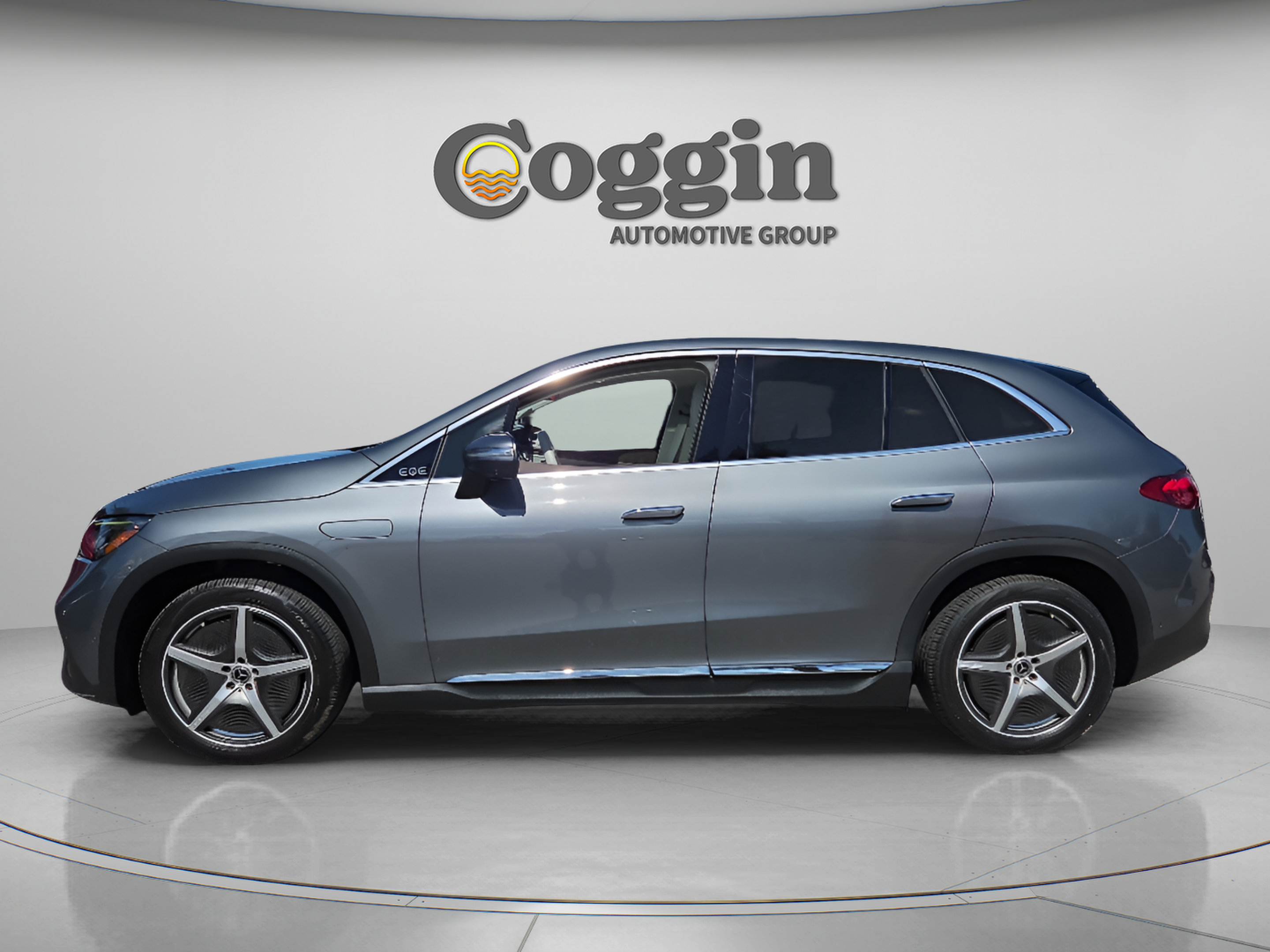 Used 2023 Mercedes-Benz EQE SUV Base with VIN 4JGGM2BBXPA014646 for sale in Fort Pierce, FL