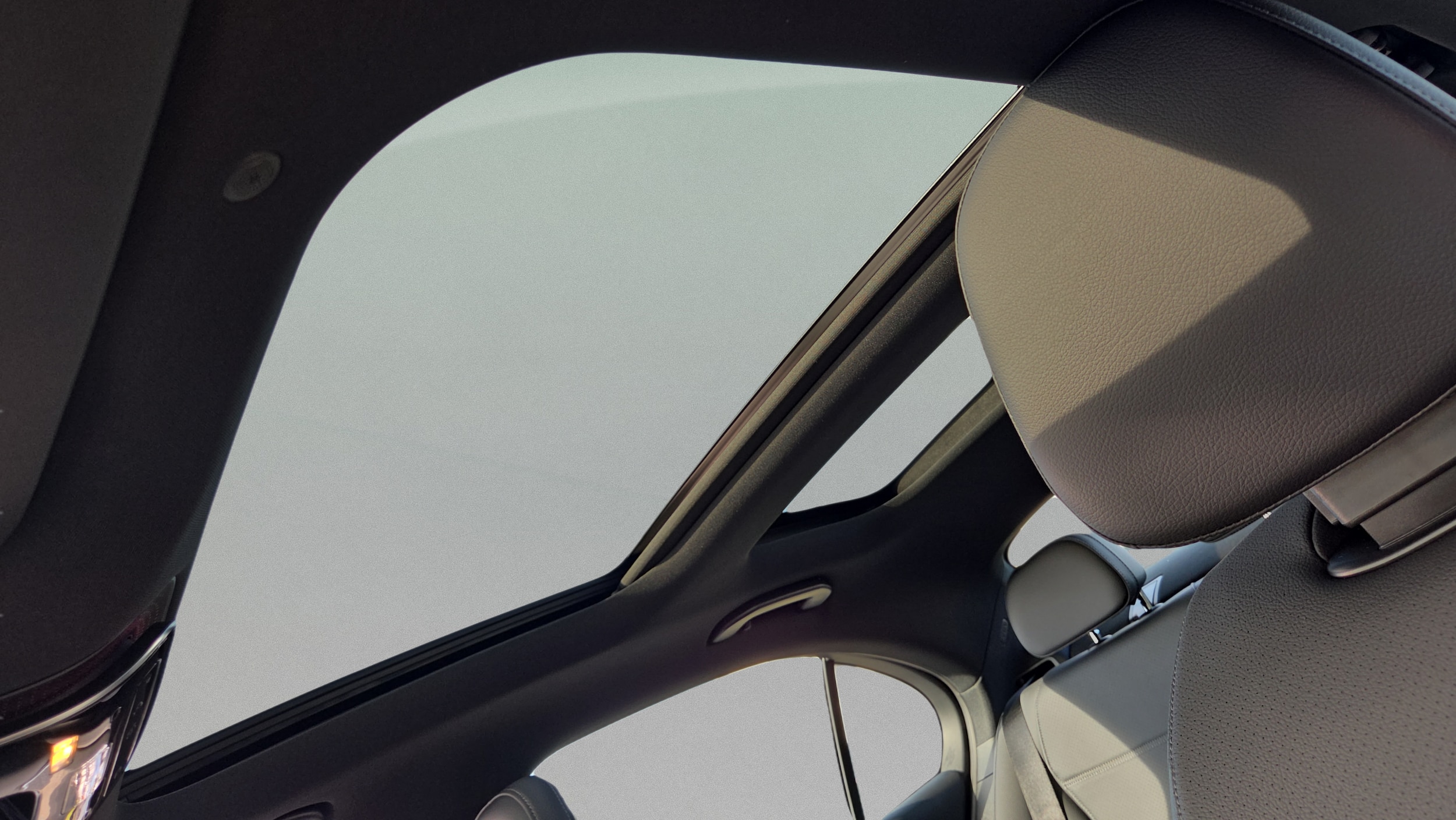 2026 Mercedes-Benz C-Class Sedan C 300 - Photo 23