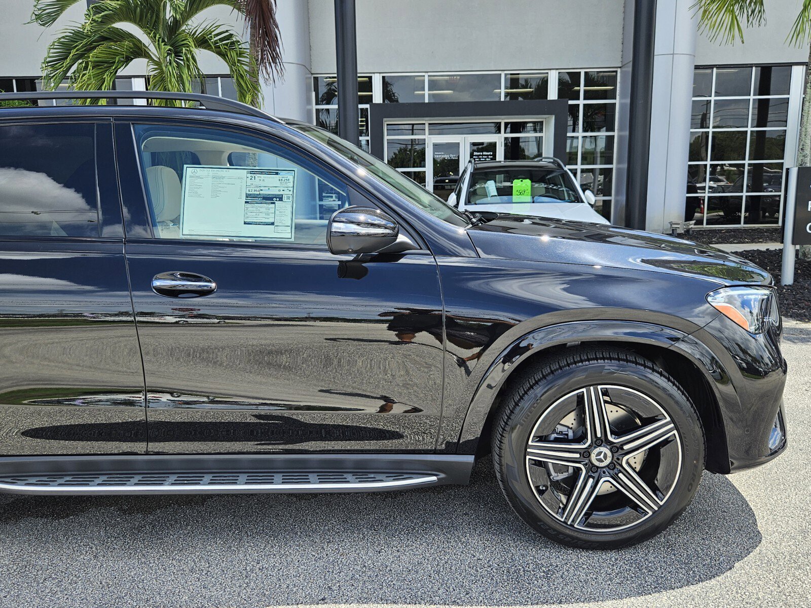 2026 Mercedes Benz GLE 450 4MATIC photo 2