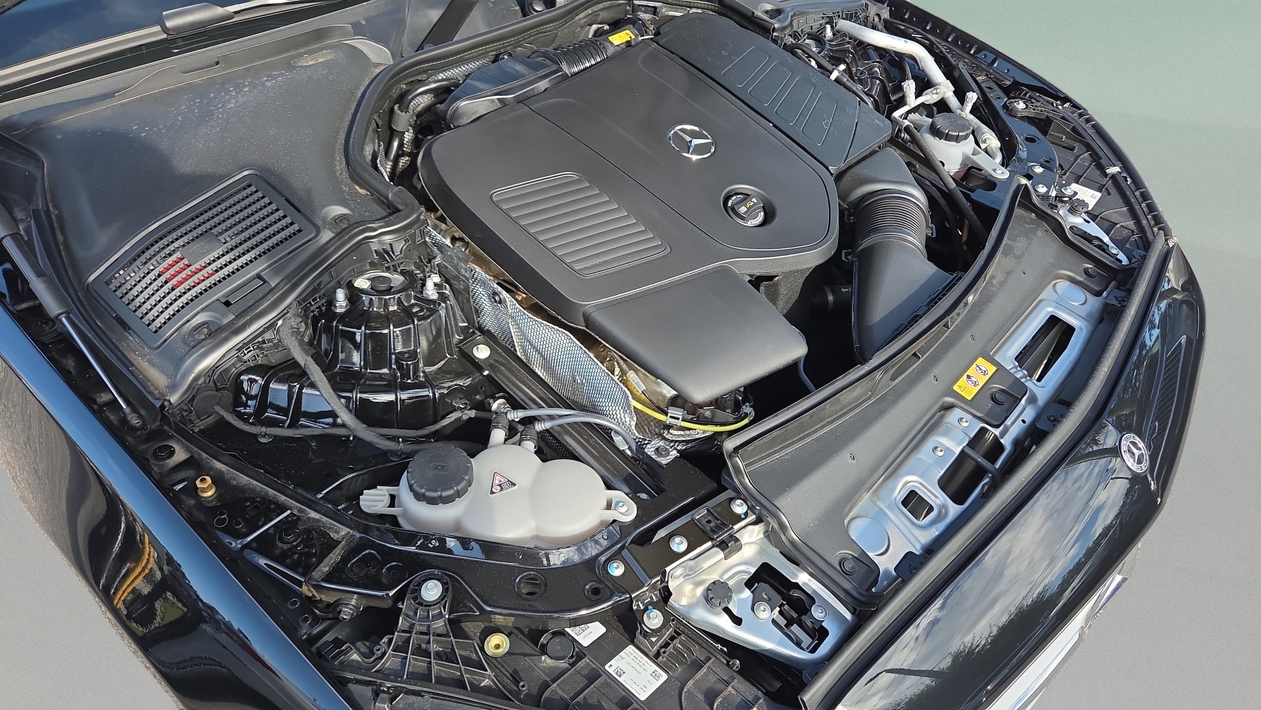 2026 Mercedes-Benz C-Class Sedan C 300 - Photo 19