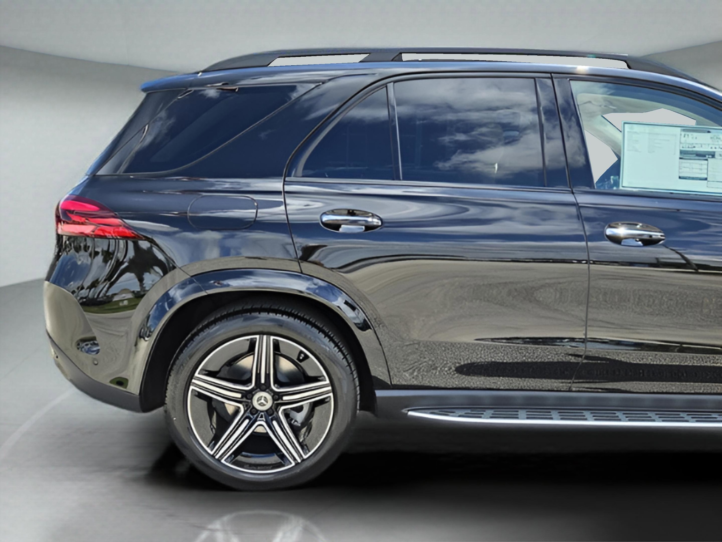 2026 Mercedes-Benz GLE GLE450 - Photo 38