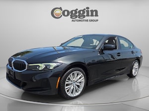 2023 BMW 330i xDrive Sedan