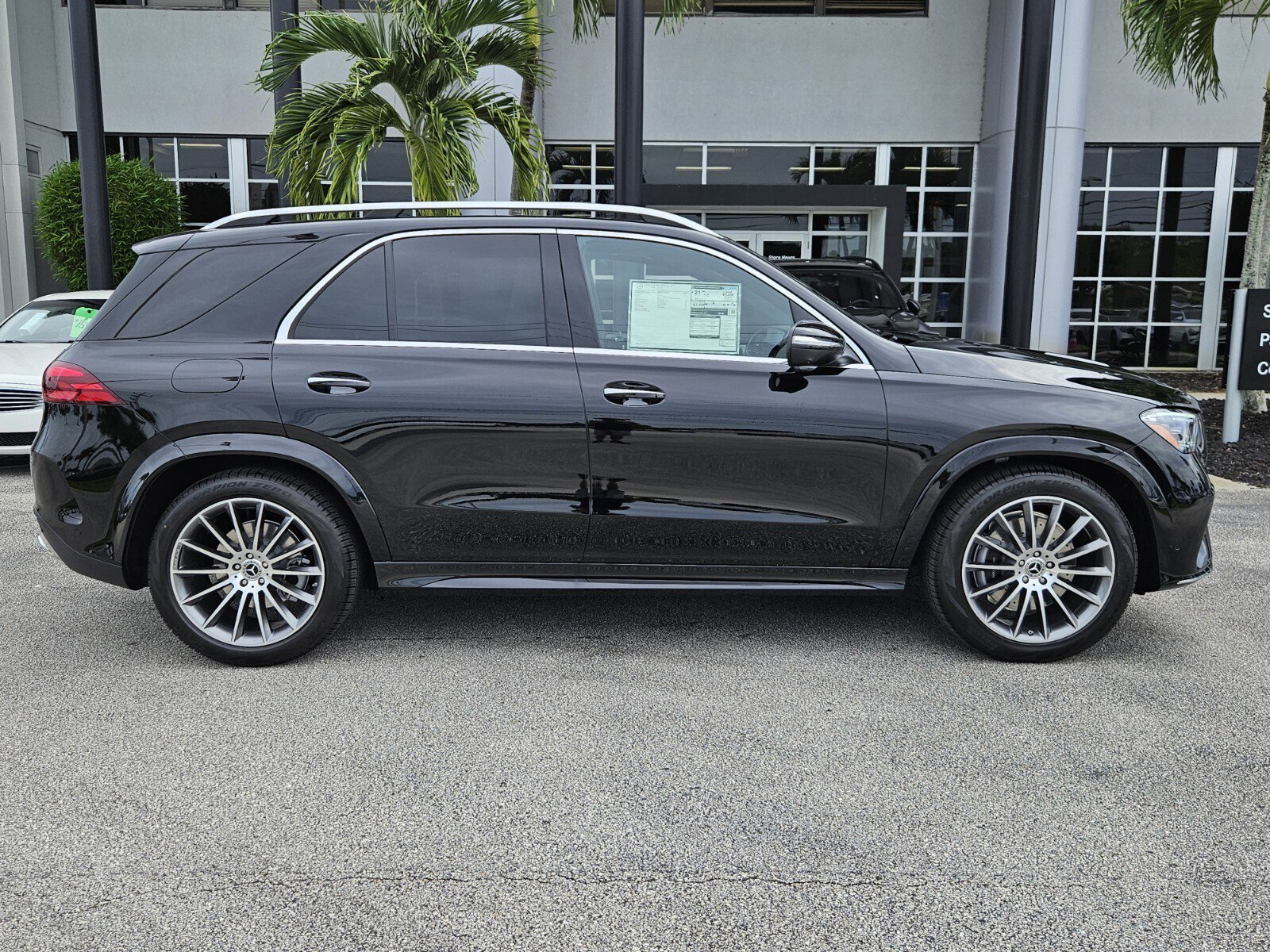 2026 Mercedes Benz GLE 450 4MATIC photo 4