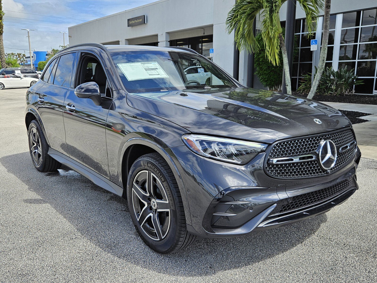 2026 Mercedes-Benz GLC Base's photo