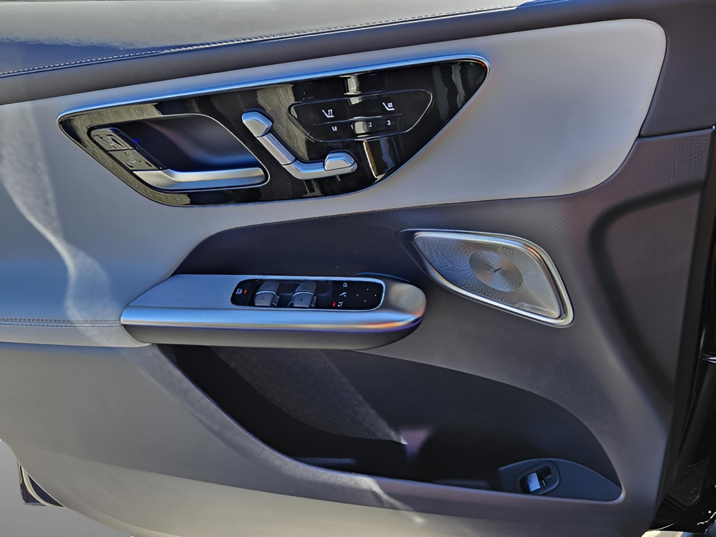2026 Mercedes-Benz GLC Base - Photo 29