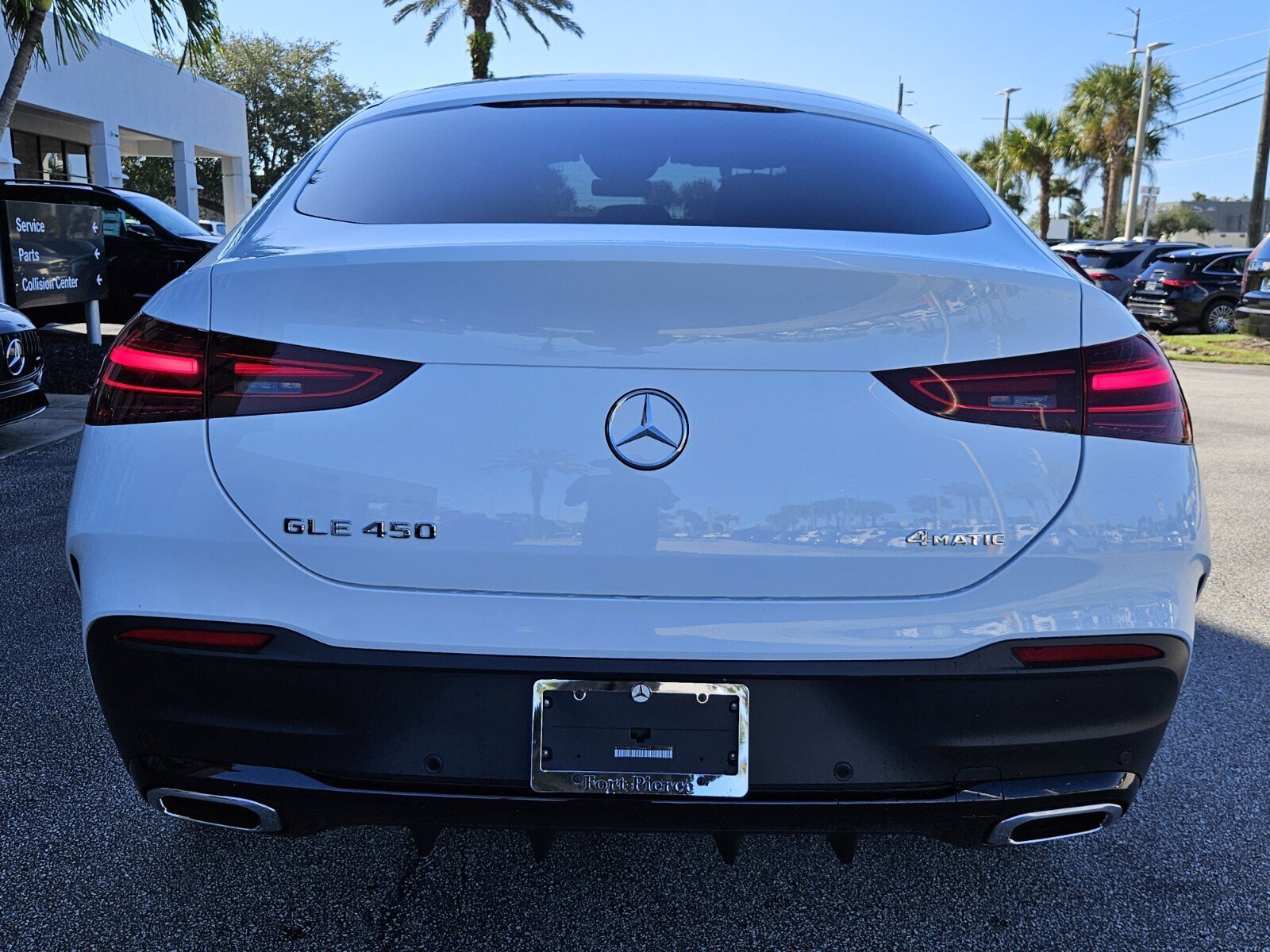 2026 Mercedes Benz GLE 450 4MATIC photo 2