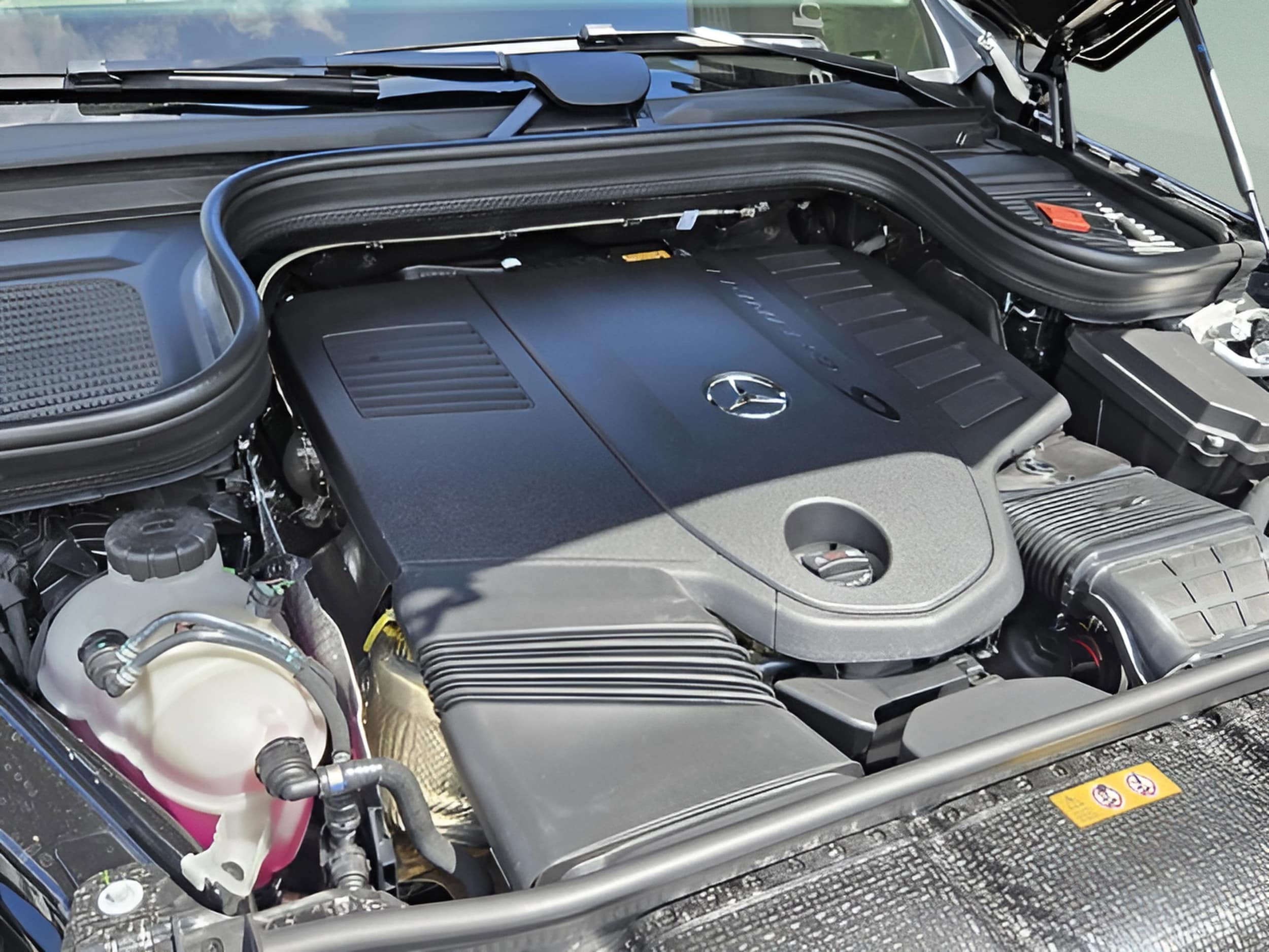 2026 Mercedes-Benz GLE GLE450 - Photo 16