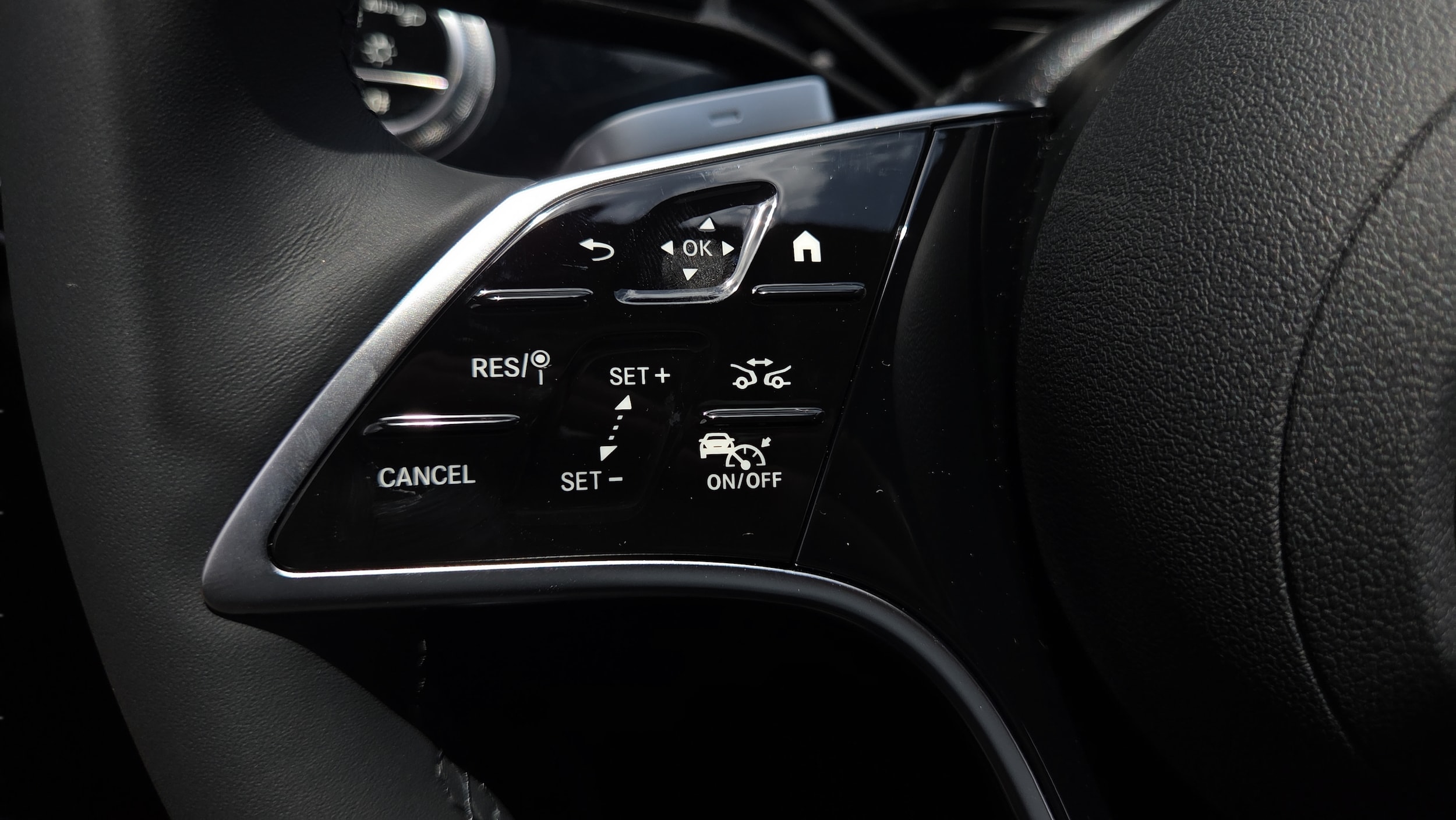 2026 Mercedes-Benz E-Class E350 - Photo 23