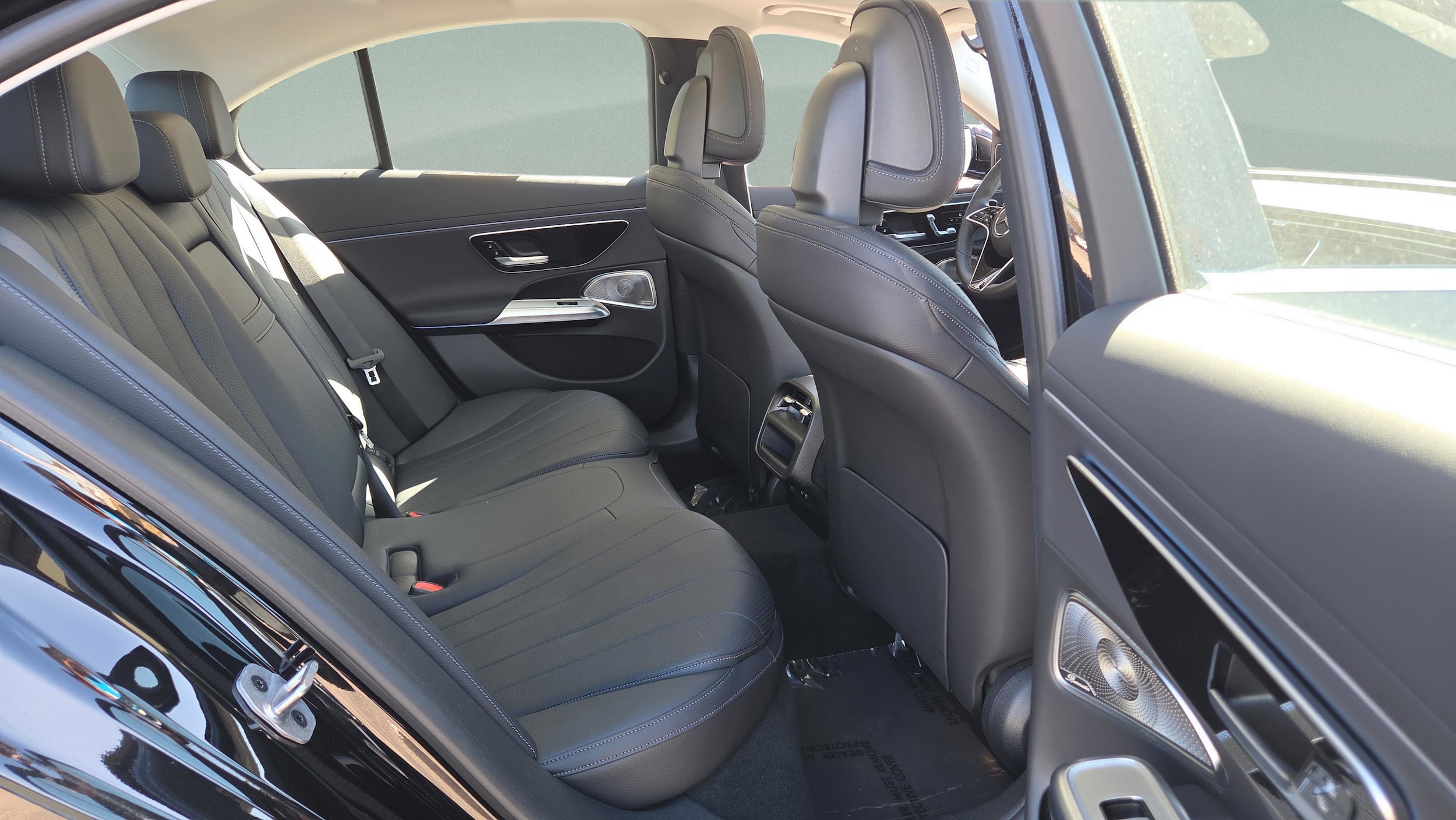 2024 Mercedes-Benz E-Class E350 - Photo 31