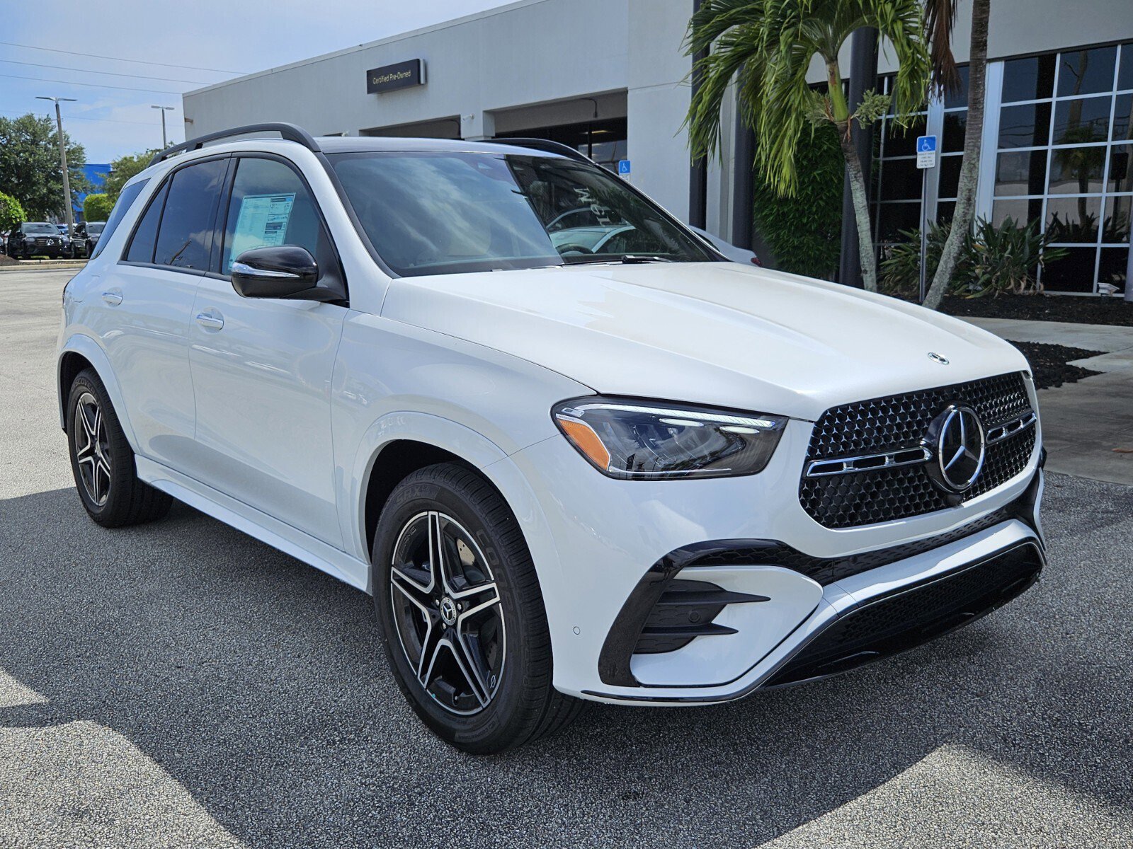 2025 Mercedes-Benz GLE GLE450's photo